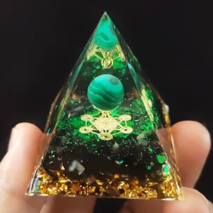 Crystal Gravel Pyramid